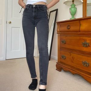 Black Zara skinny jeans